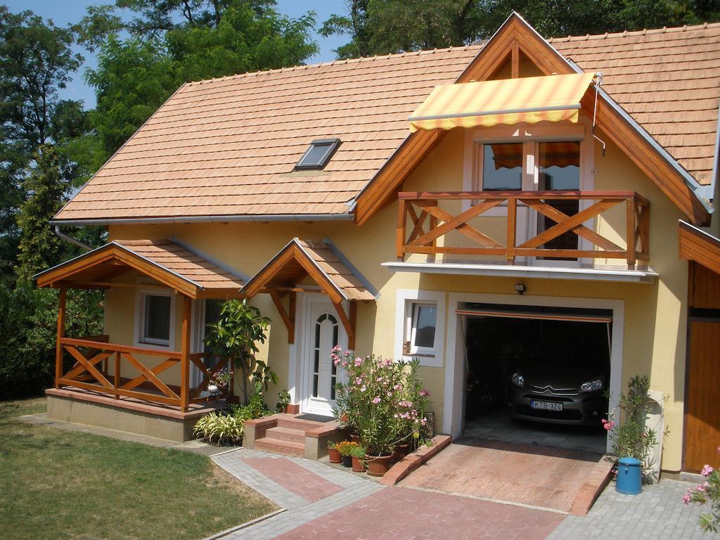 Mirtill Apartmanház Heviz Exterior foto